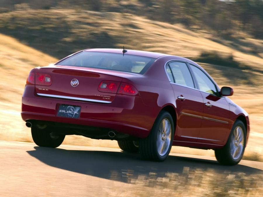  Buick Lucerne CXS 2006 года  (фото 37 из 45)